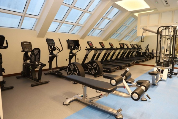 Golden Tulip Media Hotel ****