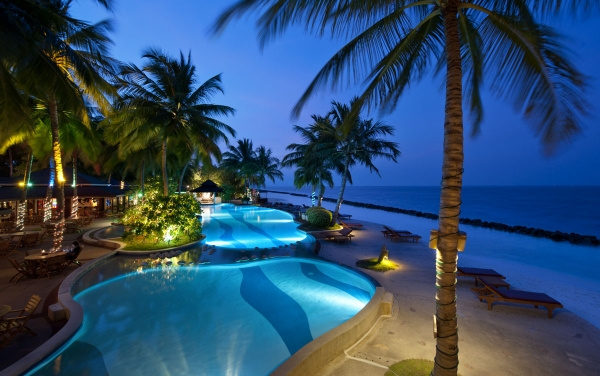 Maldív-szigetek / Royal Island Resort & Spa*****