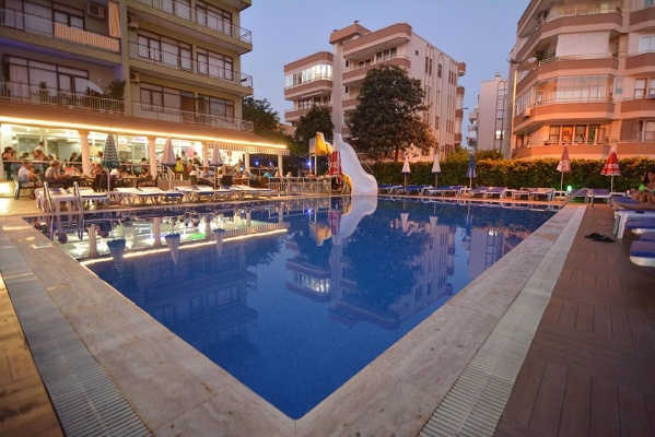 ARSI HOTEL ***