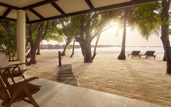 Maldív-szigetek / Villa Nautica - Paradise Island Resort****