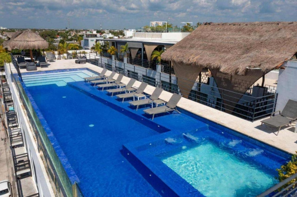 Hotel 52 Playa del Carmen 4*