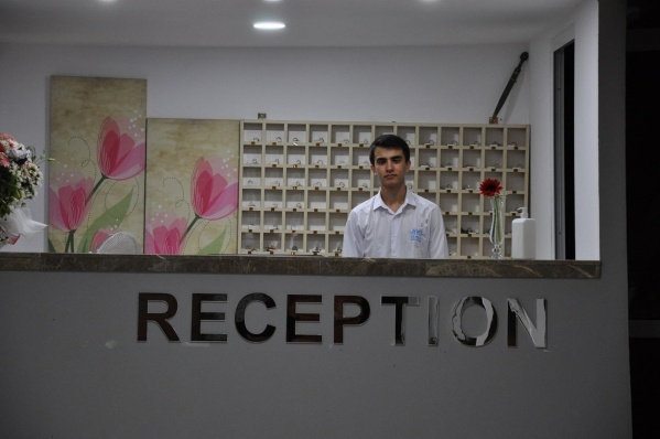 Anita Kemer Noch Hotel +12 ****