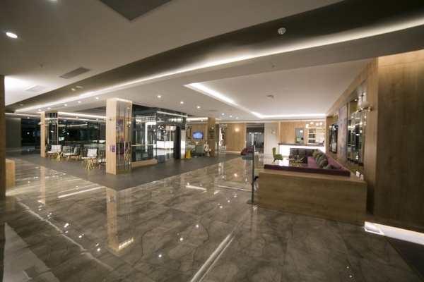 Sailors Beach Club *****