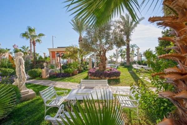 Antique Roman Palace *****, Törökország