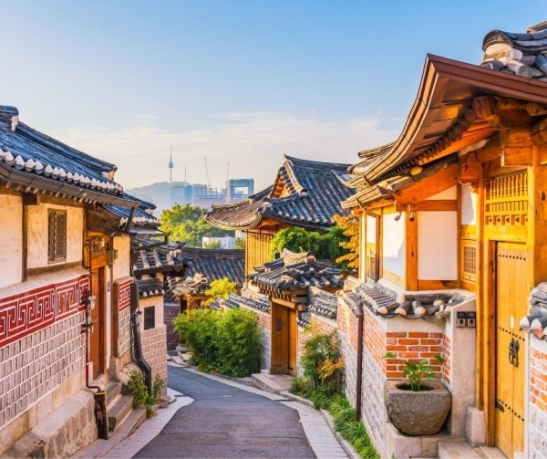 DÉL-KOREA FELFEDEZÉSE ŐSZI SZÍNEKBEN: SZÖULTÓL JEJUIG - Koreai kalandok ***