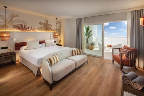 TAURITO PRINCESS ****