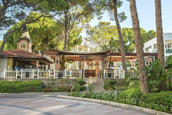 PAPILLON ZEUGMA *****