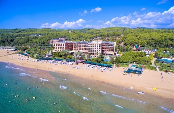 AQI Pegasos Royal *****