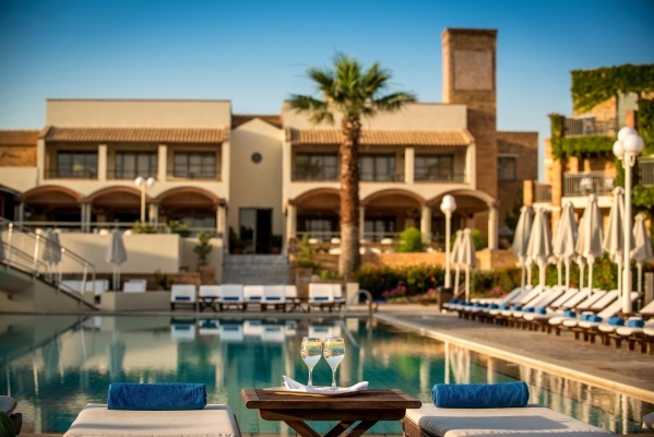 BELLA BEACH RESORT *****