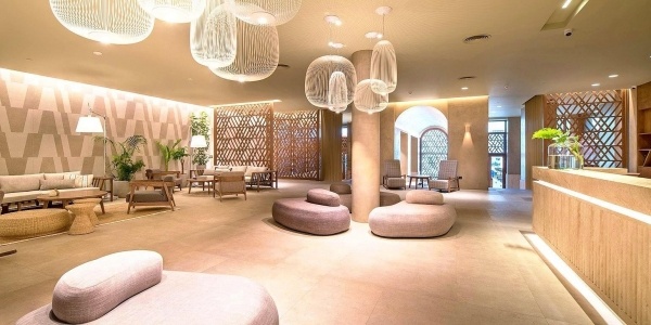 AKASHA BEACH HOTEL AND SPA *****