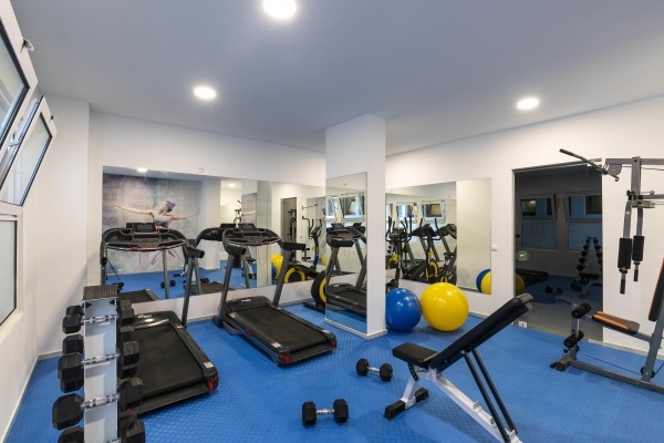 BELAIR BEACH HOTEL ****