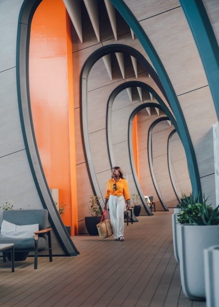 CAYMAN, MEXIKÓI & BAHAMAI NYARALÁS, Celebrity Beyond