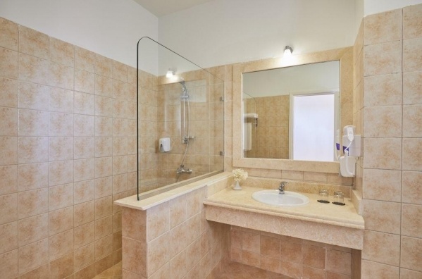 JAZ NEO REEF MARSA ****