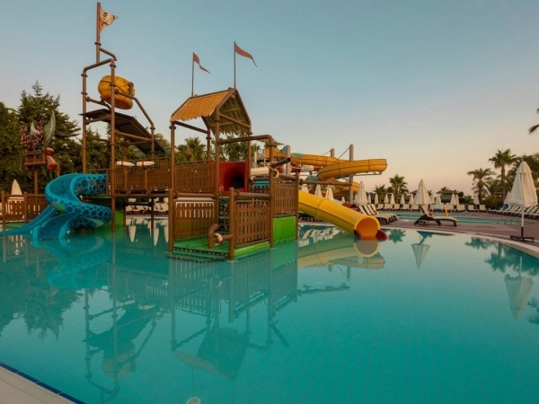 Turan Prince Hotel *****