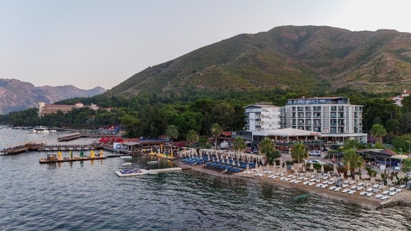 Class Unique Beach Hotel