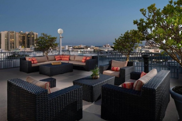 Courtyard By Marriott Miami Beach ***