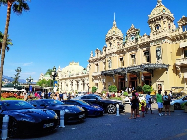 VIRÁGKARNEVÁL NIZZÁBAN, CITROMFESZTIVÁL MENTONBAN - Nizza, Cannes, Monaco, Eze Village, Antibes, San Remo és Menton ***