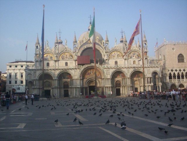 Velence és a Lagúna-szigetek ***