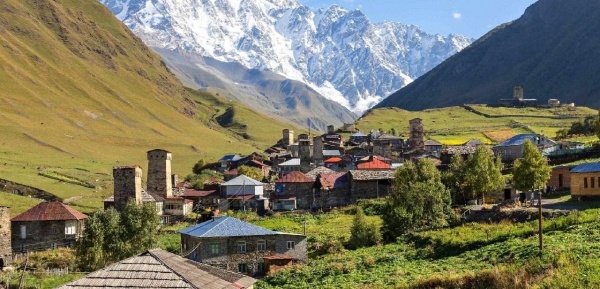 Grúzia hegyei, üdüléssel Batumiban ***