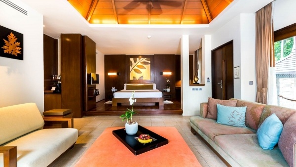 BANGKOK PIHENÉSSEL JOMTIEN BEACHEN *****