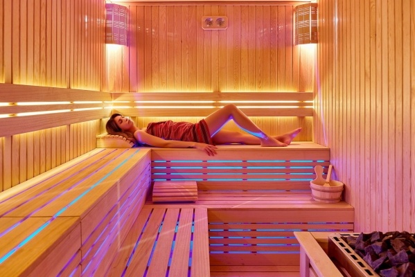 Lady Diana Hotel - 14 éjszakás