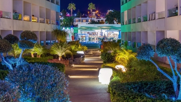 Nicholas Color Hotel - 7 éjszakás