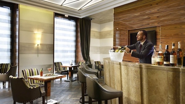 UNA HOTELS Dec? Roma - 4 éjszakás