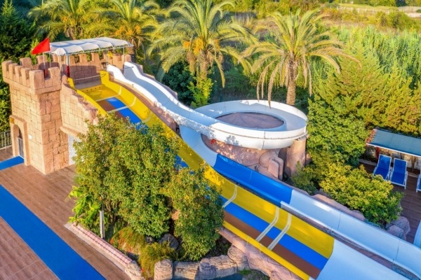 Fun & Sun Hane Sun Resort***** AI, repülővel