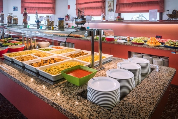 Hotel Balmes*** FP - Costa Brava, repülővel