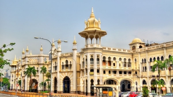 BORNEÓI KALANDOK - LÁTOGATÁSSAL KUALA LUMPURBAN