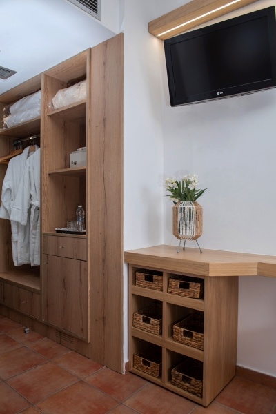 Hotel Apollon***-RE/TOLO, repülővel