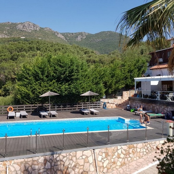 Diogenis Apartmanház (Busz)