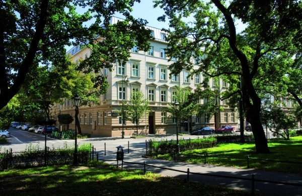 Leonardo Boutique Hotel Krakow Old Town - 11 éjszakás
