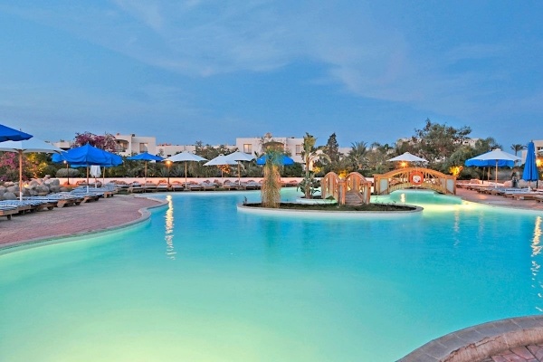 Aurora Oriental Resort - 10 éjszakás