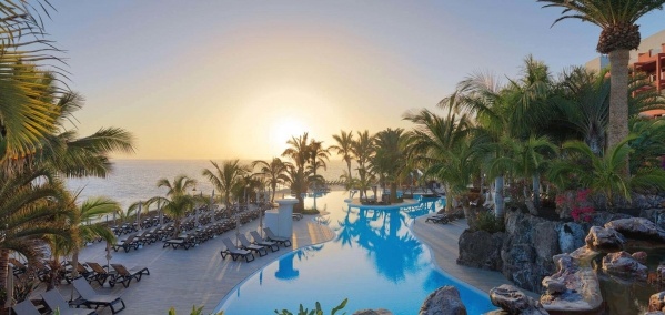 Adrian Roca Nivaria Gran Hotel - 7 éjszakás