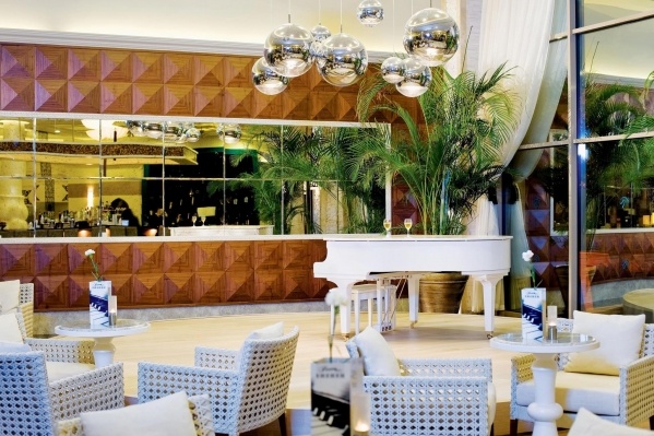 PALOMA PASHA  *****