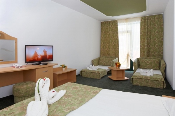 Mena Palace ****