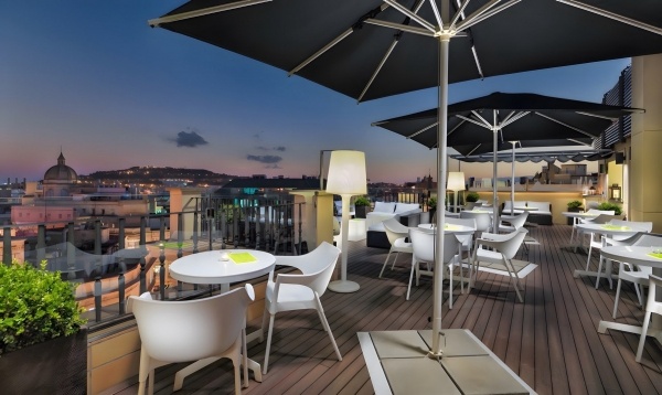 H10 Universitat - 3 éjszakás