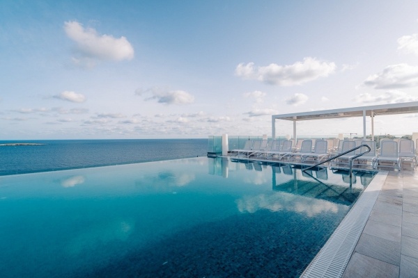 SeaView Hotel - 14 éjszakás