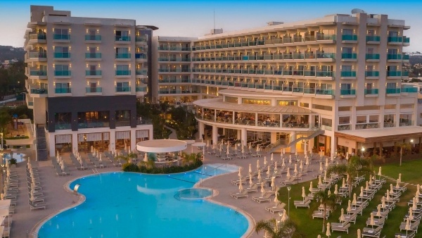 NissiBlu Beach Resort - 14 éjszakás