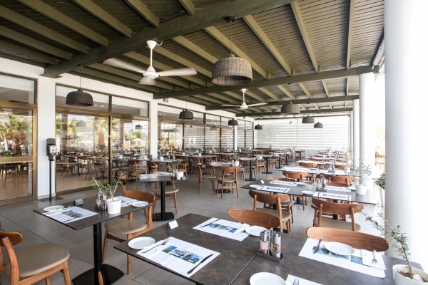 Crystal Springs Beach Hotel - 5 éjszakás