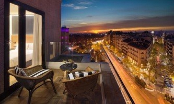 H10 PUERTA DE ALCALA - 4 éjszakás