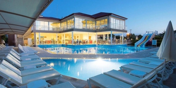 Sun Club Side