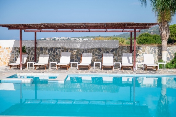 POSEIDON BEACH ****