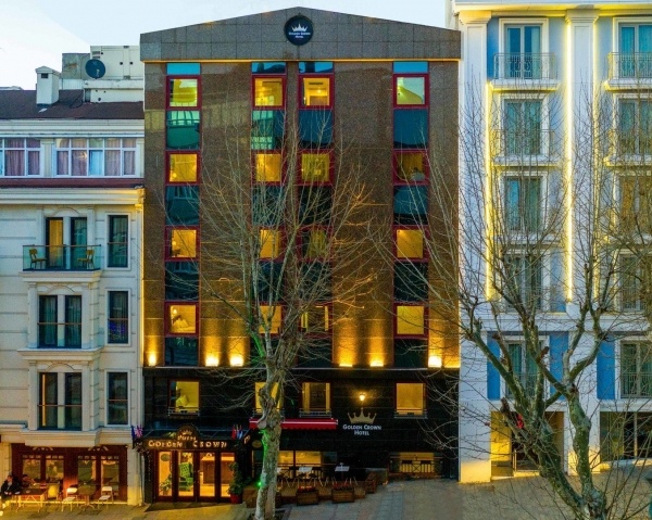 Golden Crown Hotel - 11 éjszakás