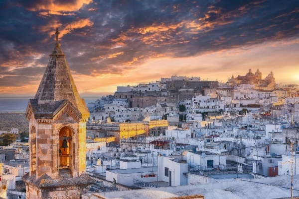 APULIA (BUSSZAL)