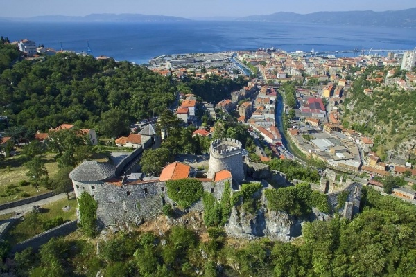 Mininyaralás Horvátországban: A Kvarner-öbölben és a Plitvicei tavak **