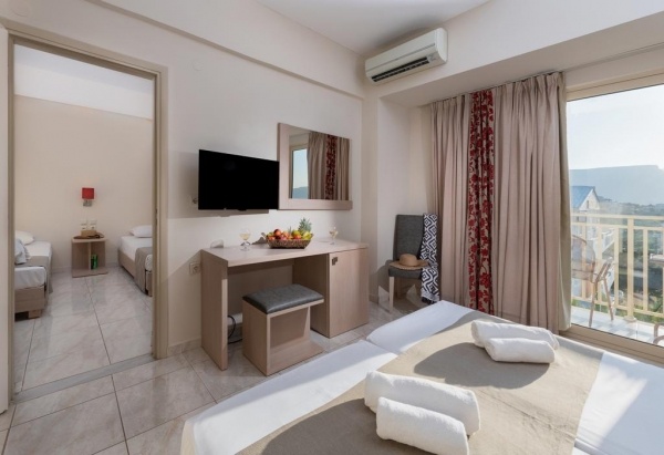 Marilena Hotel ****