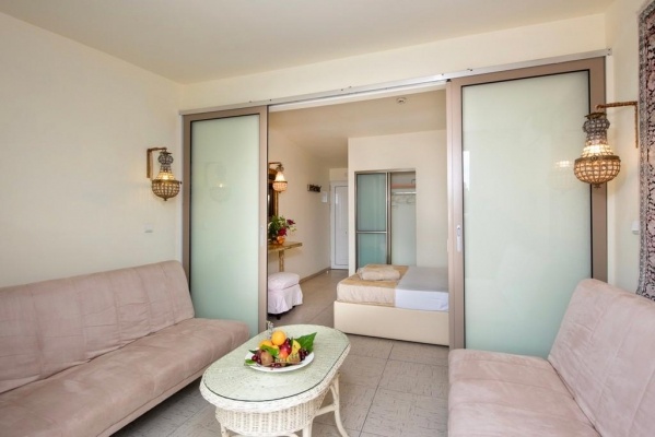Orpheas Resort ****