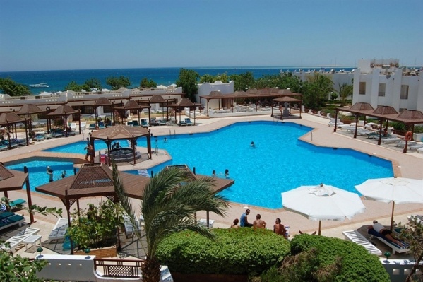 Menaville Resort Safaga ****